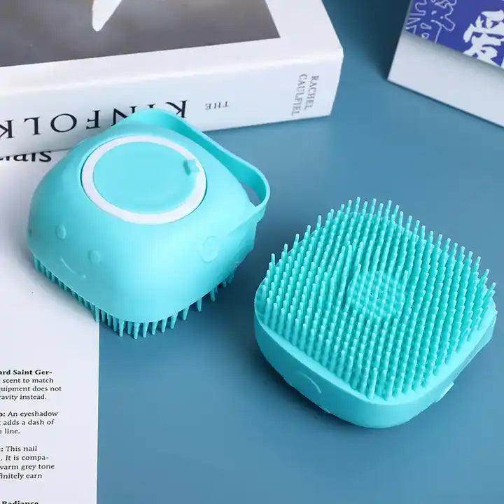 Eco-friendly Soft Pet Silicone Bath Brush With Soap Dispenser - Simply Petastic