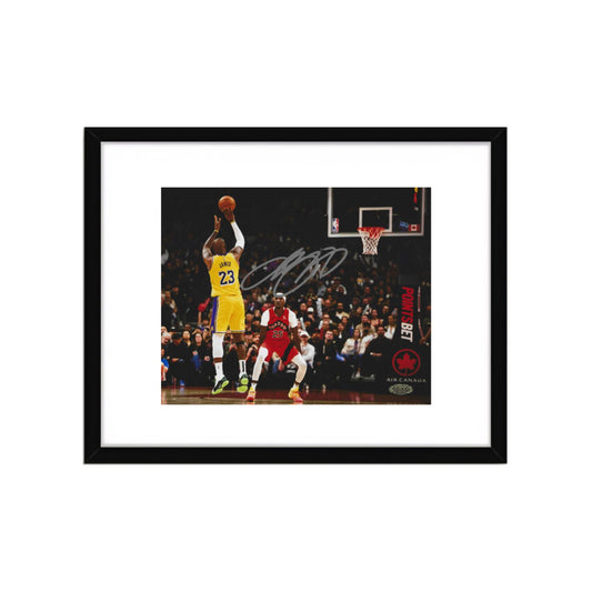 Lebron James La Lakers autographed 8x10 photo Art Print   No Frame